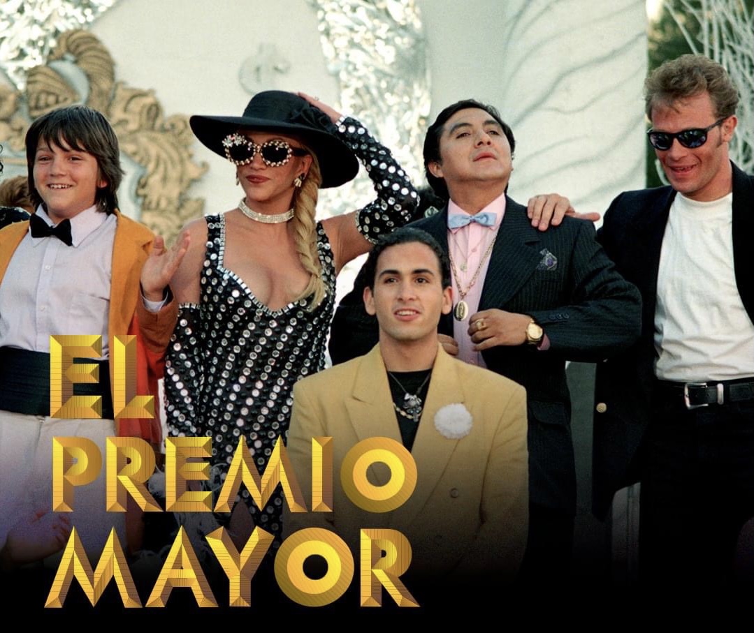 BlogRumoreS's tweet photo. Se rumorea que Emilio Larrosa no está de acuerdo con la versión que ViX prepara de #ElPremioMayor, historia ideada y producida por él mismo en 1995.

Al parecer, ese fue el motivo por el que el productor discutió fuertemente con el presidente de contenidos de Televisa Univisión. https://t.co/PuzF2YV2W8