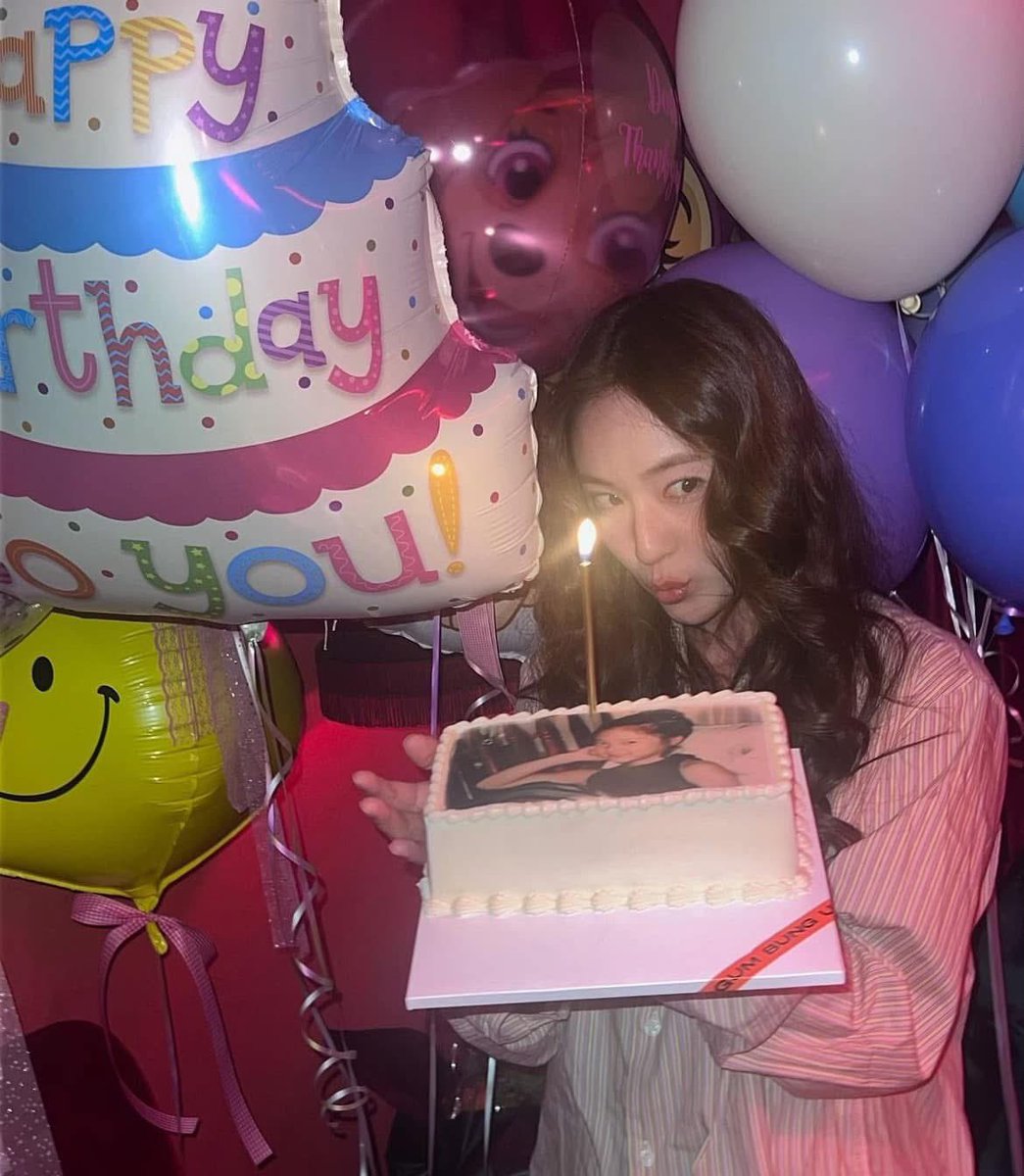 KrystalTHFans tweet picture