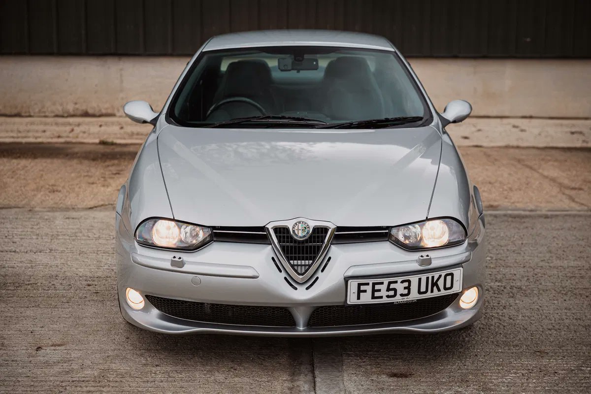Auto_Revving's tweet photo. That iconic Busso V6 sound never gets old. The Alfa Romeo 156 GTA is peak Italian design from the 2000s. Pure automotive art. https://t.co/FHqFhXWDKG