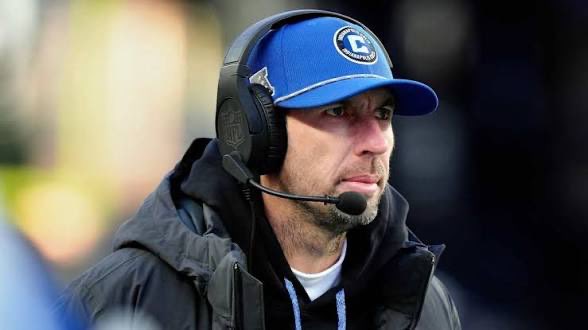 SportsPlusStock's tweet photo. 🚨 BREAKING: Colts HC Shane Steichen pushes back after reported Jonathan Taylor ultimatum over Anthony Richardson.

“Jonathan Taylor needs to play football, not play GM. He’s averaging over 5 yards a carry. That’s where his focus needs to be. He doesn’t get to dictate whether Anthony Richardson starts at quarterback or make personnel calls. That’s my job, and I’m doing what’s best for the Indianapolis Colts. Nobody is untouchable on this team, including Jonathan Taylor.”

(Via @ShayAlexander_ )

#Colts #ForTheShoe #JonathanTaylor #ShaneSteichen #AnthonyRichardson #NFL #NFLTwitter #NFLNews #BreakingNews #FootballTwitter #ColtsNation #NFLRumors #NFLDrama #NFLUpdates #SportsTwitter #Football