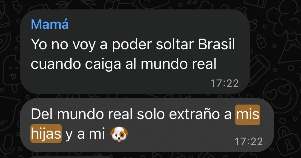 Nxylx's tweet photo. Mi mamá podrá ser de todo, pero JAMÁS una boymom https://t.co/srzQIon9NZ