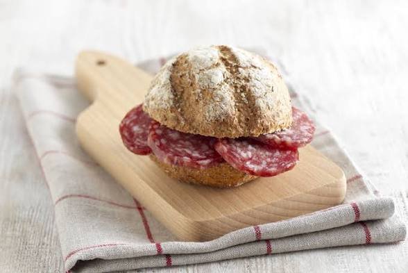 YoStoConTarabas's tweet photo. Merenda a casa di nonna starter pack https://t.co/TZIpsaqpi4