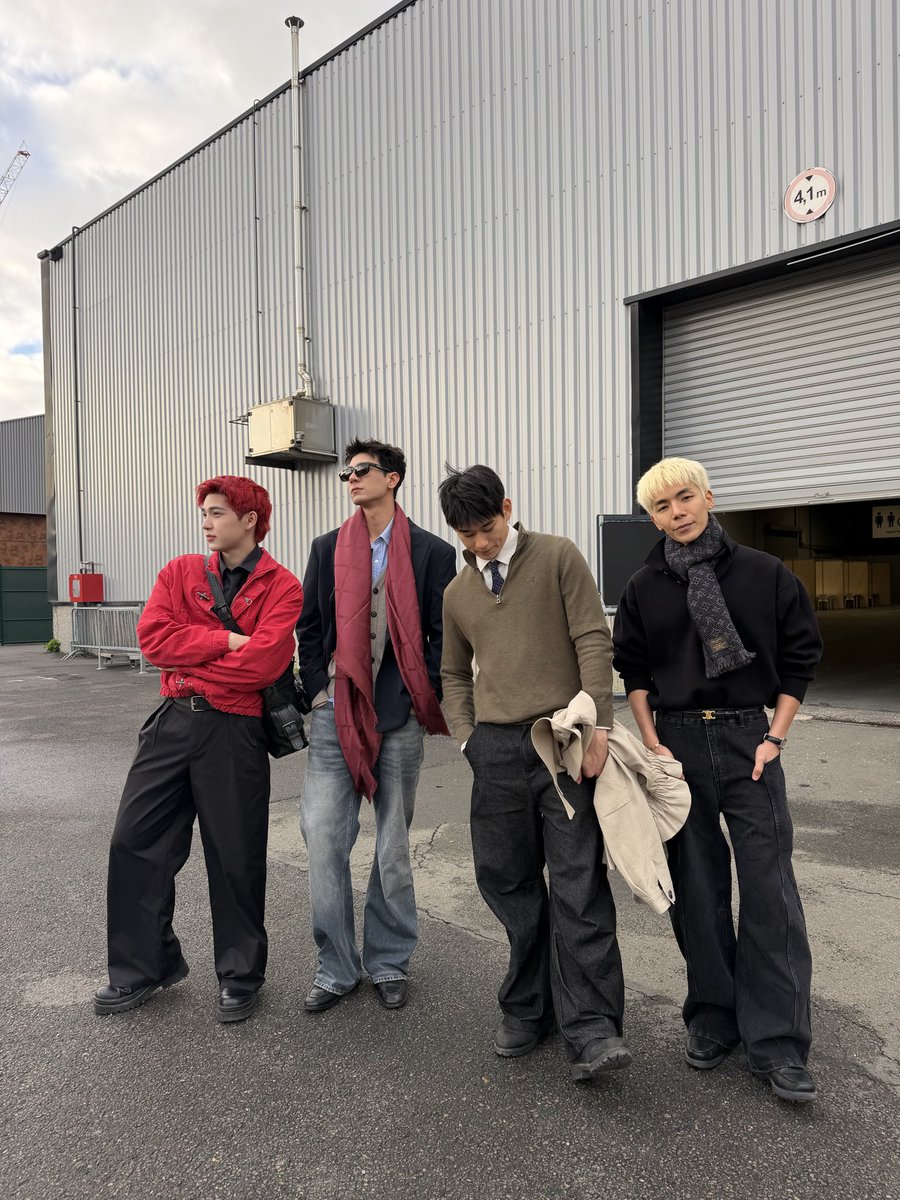 ATLASofficialTH's tweet photo. อ้ายมา 4 คน อีก 2 คนกำลังบินตามมา 🇫🇷✈
#ATLASinParis
#ATLASth #ATLAS_th
#XOXOentertainment https://t.co/OItD4Uv67G