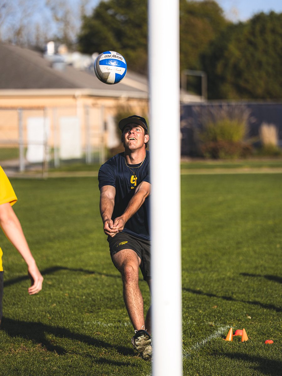 ToledoBaseball's tweet photo. .@Toledo_VB how’s our form? https://t.co/NbmTD1d8GR