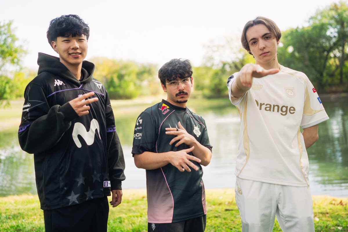 lolesports's tweet photo. Hungry to achieve their dreams. https://t.co/3wlGPz4YVg