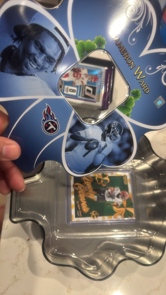 BaldFadeKilla's tweet photo. @PaniniAmerica count your fucking days https://t.co/VxYzNHqxKp
