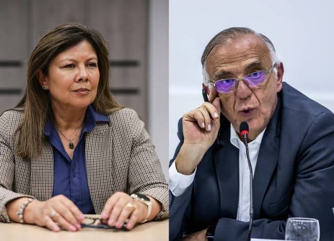 SandraDerecha's tweet photo. SERVICIO SOCIAL 🚨 
Seńor presidente @ABDELAESPRIELLA por favor firme la extradición a Guatemala de los ciudadanos Luz Adriana Camargo e Iván Velásquez. 

Ambos son señalados por el Ministerio Público de Guatemala (a través de la FECI) por presuntos delitos relacionados con el caso de corrupción de la constructora Odebrecht de la época en que trabajaron en la Comisión Internacional contra la Impunidad en Guatemala (CICIG). Los cargos imputados incluyen asociación ilícita, obstrucción de justicia, tráfico de influencias y colusión.
