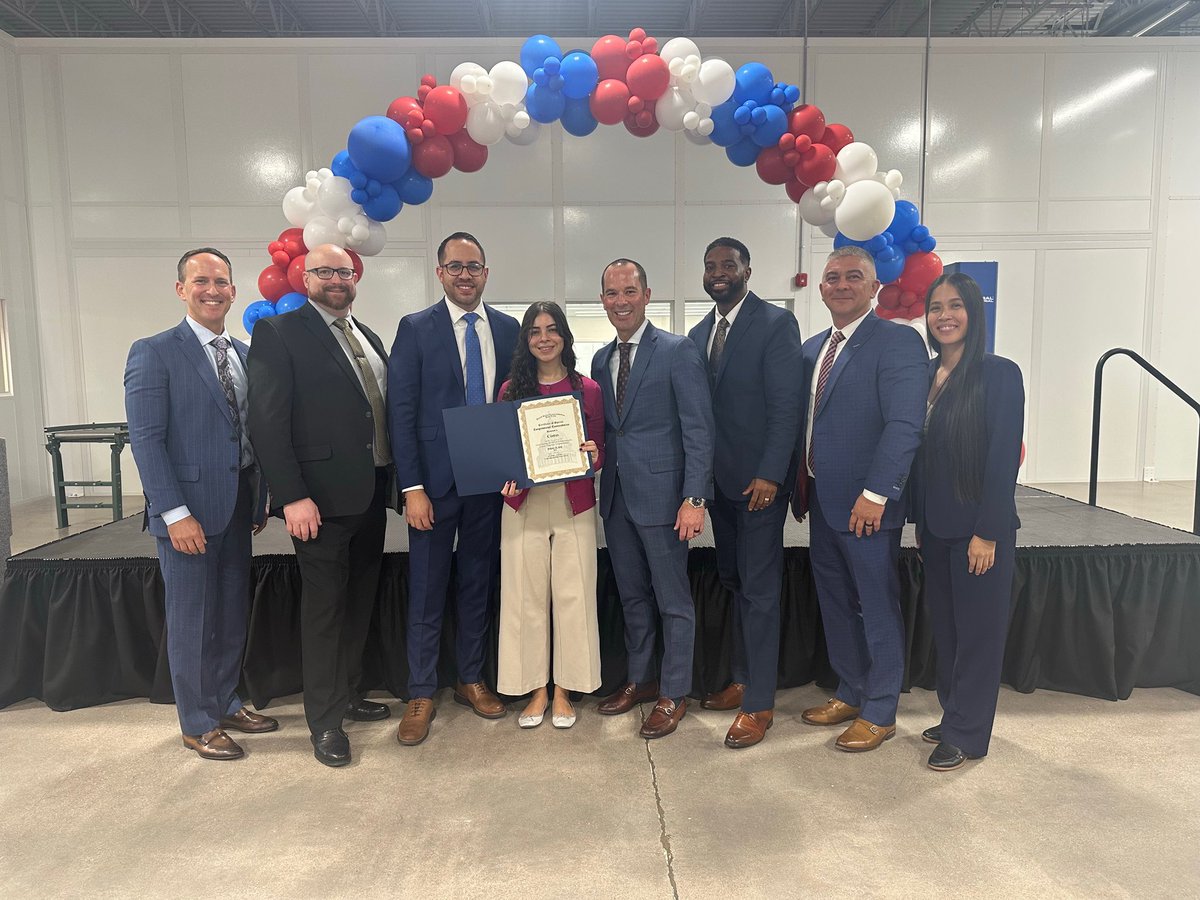repdinatitus's tweet photo. #TeamTitus attended @CintasCorp’s Grand Opening and Ribbon Cutting ceremony of their new cleanroom #OnlyInDistrictOne. https://t.co/n7qwOTgT4s