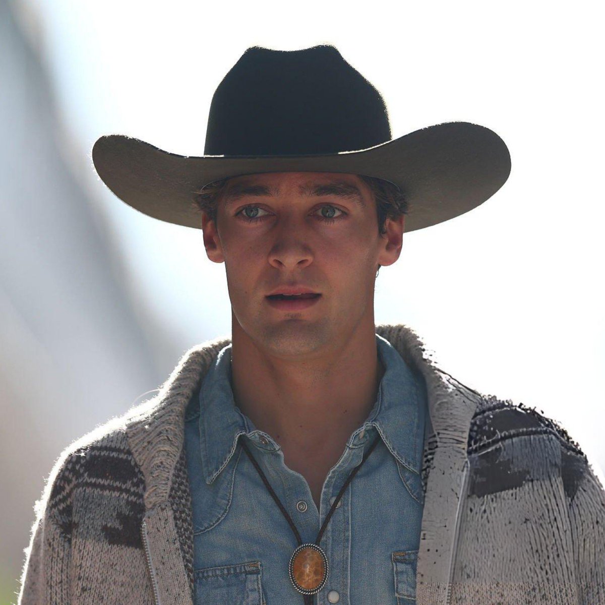 russyrax's tweet photo. what in brokeback mountain https://t.co/C9JxYViyGP