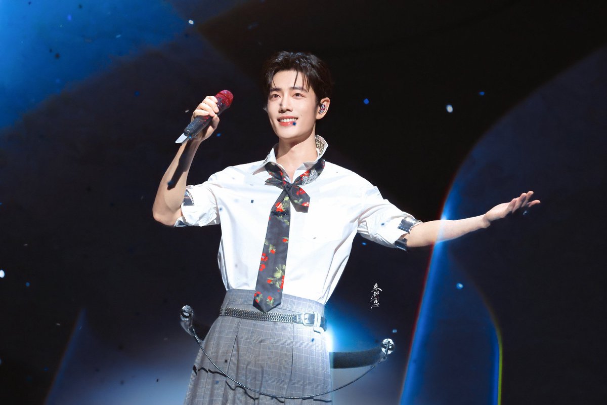 mini_mewz's tweet photo. รอยยิ้มของจ้านจ้าน
งดงามสำหรับเจี่ยเสมอเลย รักเขาาา

#XiaoZhanSoloConcert https://t.co/ITigxjuOyg