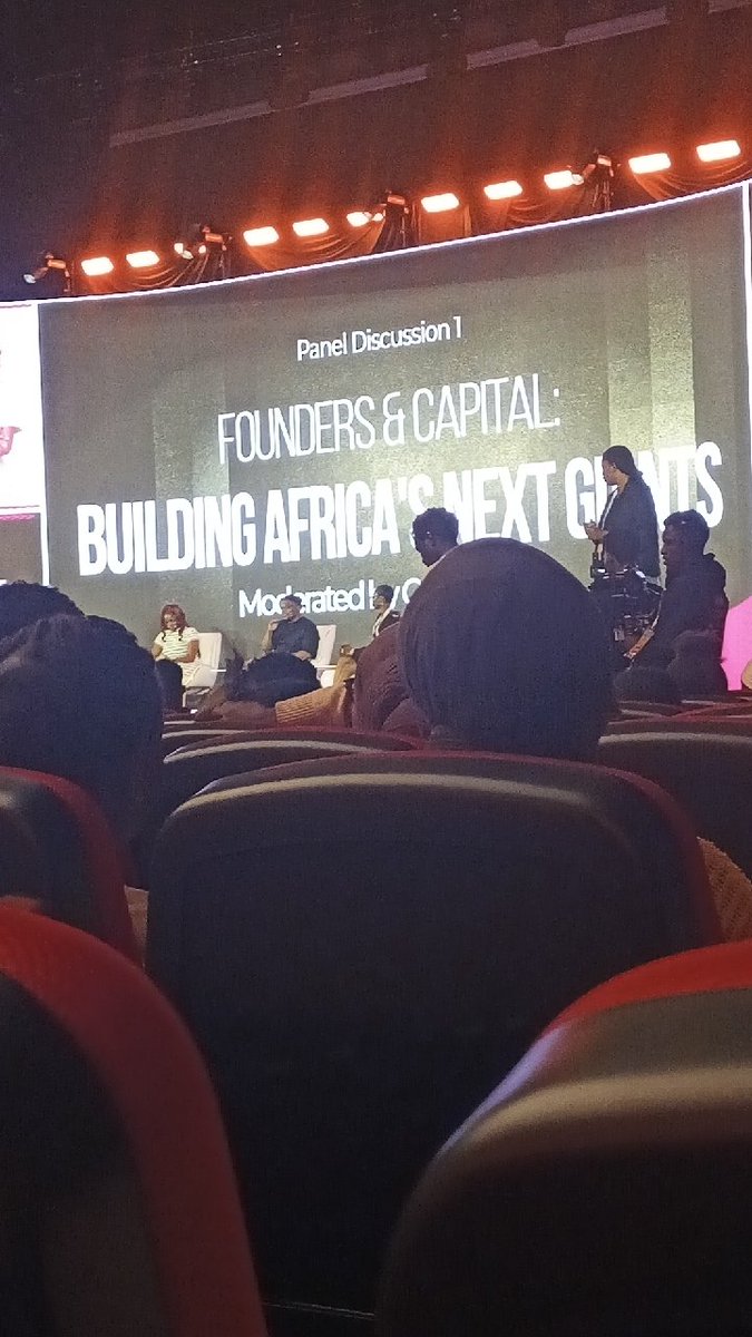 Zainab_Baruwa_'s tweet photo. Guess who also found the room… MEEE 🤭❤️

And we've already started learning.
I'm excited to be here, gain new knowledge, meet amazing people, and see where this experience leads✨️🚀

#BlockfestAfrica #BlockfestAfrica2026 #thenewtraderoute https://t.co/ouvpYJ5CVT