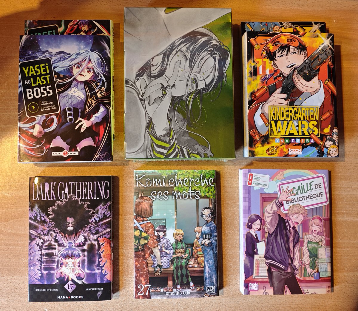 Reapper_12's tweet photo. 37ème achat de 2026
Beaucoup de tomes pas dispos (RuriDragon, So I'm a Spider so what, Kingdom of Quartz, Party Boy Kongming), mais ça n'a pas empêché une belle récolte! 
Et oui, j'ai pu avoir le collector de She Wasn't a Guy 😊
Et donc du Yasei no Last Boss T7 et 8, 👇 https://t.co/QYRWSG2Ibc