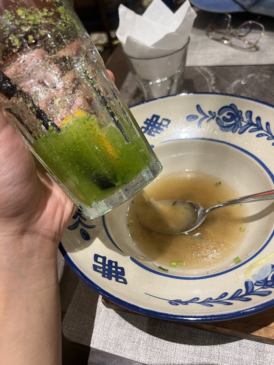 kitschhoff's tweet photo. Saigon Delight at The Breeze is now Pho Ba Ba… I always like Saigon Delight menu but I just had pho ayam kampung and coriander+lemon slushy and they were delicious so maybe not everything is lost. https://t.co/TlYZ3olhWW