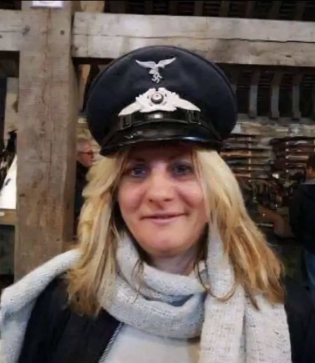 SeydouB2r's tweet photo. Je ferait élire même Winnie L'ourson face à des candidats qui arbore fièrement des casquettes Nazi, Madame Montangon ! J'attends votre réponse avec impatience https://t.co/3Jed5kbLfb