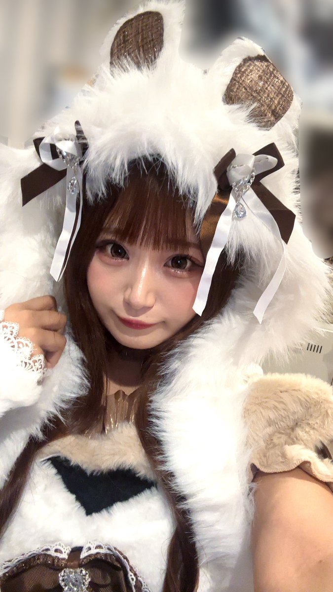 momo___mfm's tweet photo. なんとなんと！今回のハロウィンイベントではPOPにゆあちゃんと選んで頂きました😭‼️
ラミカも初参加してますので、ゲットしてくれたら嬉しいです🫶🏻🫶🏻 https://t.co/5Sak2W6VxB