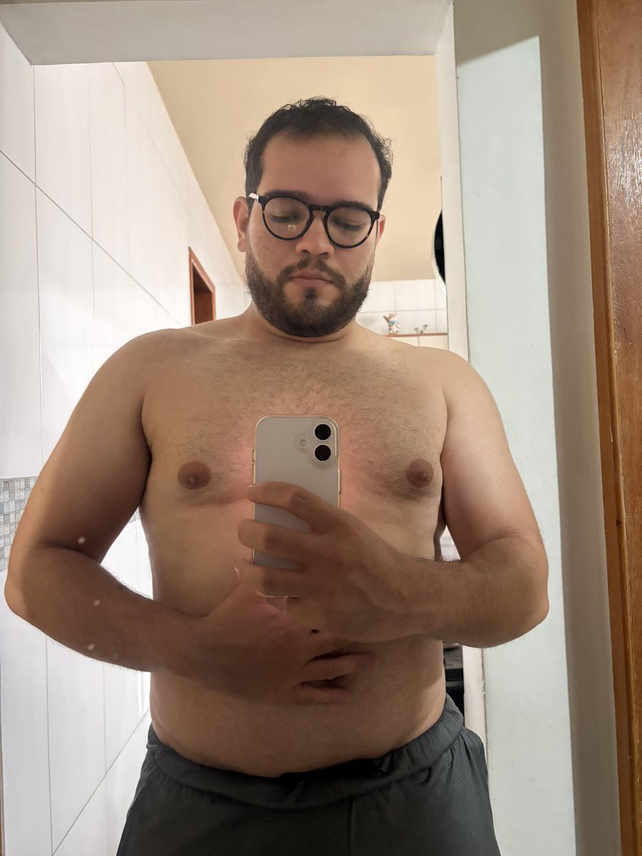 gabsfelipes's tweet photo. vibes urso 🐻 https://t.co/52WDAqxVg3