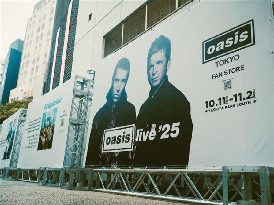 Oasis19931997's tweet photo. 1年前の10月、東京の渋谷MIYASHITA PARKにて📸

#Oasis #lookback25 https://t.co/GMFZyWp62z