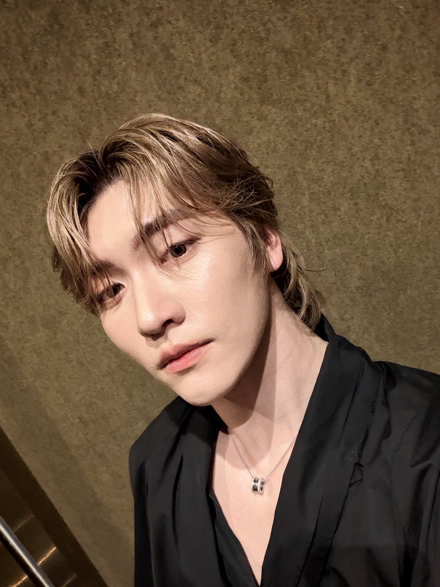 Bossckm_'s tweet photo. ✨🫶🏻

BOSSCKM HEIDIS SECRET EFW26
#BOSSCKMatEFW26ICONSIAM https://t.co/2OJDMFpzcm