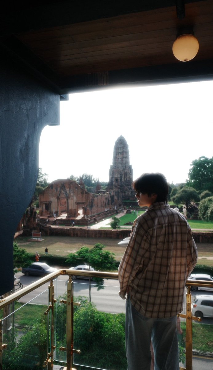 phophisaw199x's tweet photo. เอวเร้กครึ่งเสื้อเอง หุงค่ะ https://t.co/TKzyhhTMJb