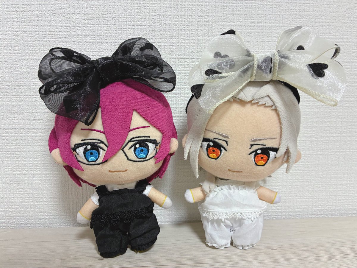 pie_Adanuchan's tweet photo. ドレスの下にドロワーズを履いてるんだけど、、、、スカートがなくてもめっちゃお上品で、、もう作りが神技なの😭
ドロワーズの先のフリフリすごいのおおぉ👏
こんなに細かく繊細なドロワーズは見たことないです💨👗 https://t.co/C5Ssbn90o6