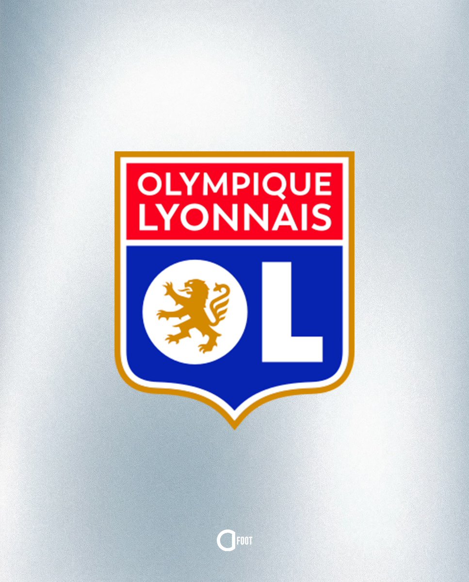 ActuFoot_'s tweet photo. 🚨🚨💣 OFFICIEL ! PARIS SG-LYON EST REPORTÉ À LUNDI SOIR 20h30 !!!!! 🇫🇷

UNE NOUVELLE FOIS DURANT LA CÉRÉMONIE DU BALLON D’OR 🌕. https://t.co/YVdaWjEkrD