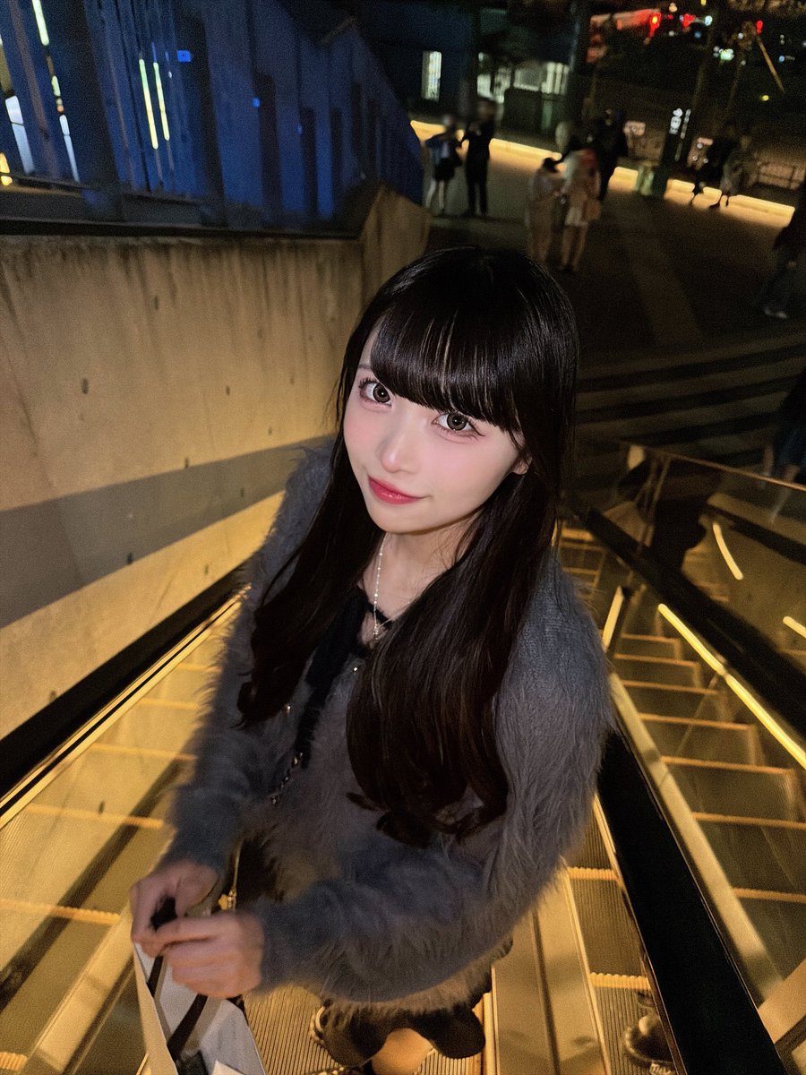 gers_ili's tweet photo. 最近の私服まむちーさん
かわいいとめろいがすごすぎてまむい(？)
 #まむにくまっちゃう  #まむい https://t.co/7sP4Dx7lNJ