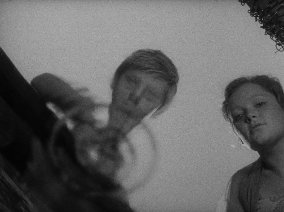 cinembience's tweet photo. Ivan’s Childhood (1962) by Andrei Tarkovsky https://t.co/7krMF8I7Ki