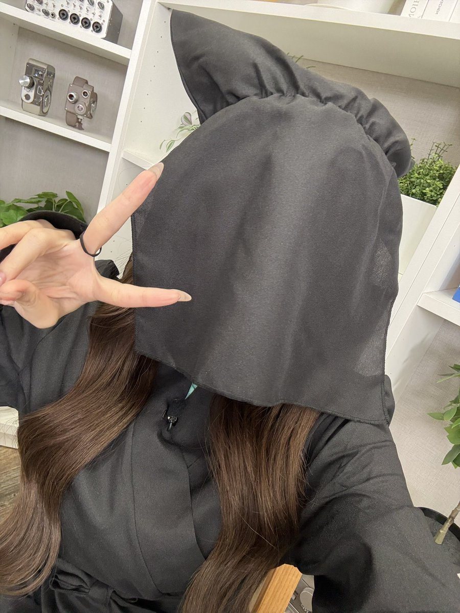 nachico_ct1001's tweet photo. ハロウィン配信ありがとう🎃

今年は黒子の仮装しました🥷
予想当たった？😏 https://t.co/32HFjjz6NI