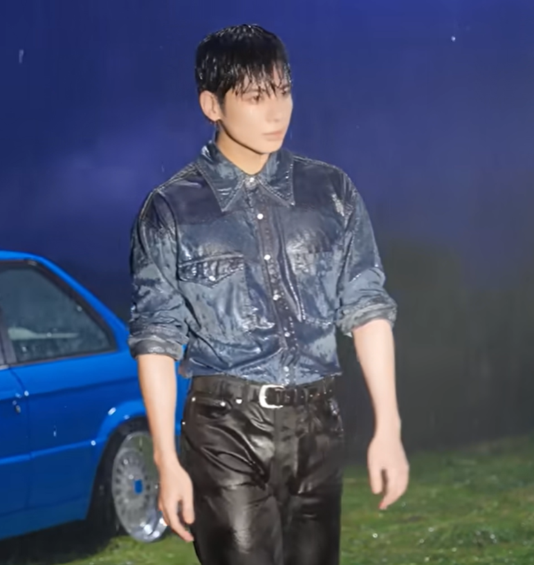 mrkangyouth's tweet photo. SOMEONE HOLD ME BACK. https://t.co/5u932UC5C1