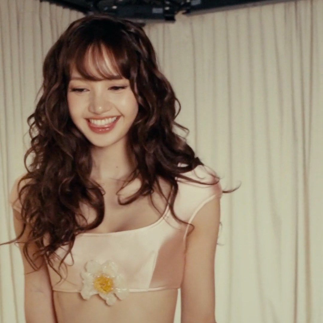 chocomilk4lisa tweet picture
