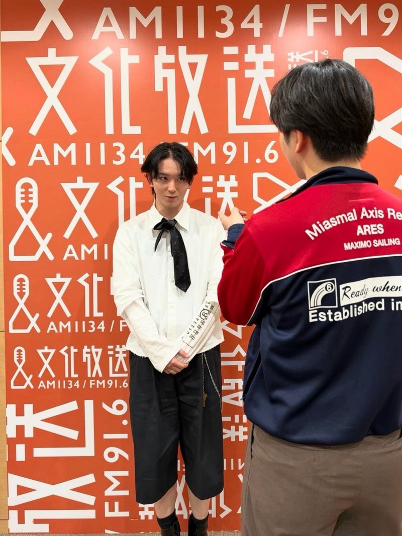 nyanyan_3150's tweet photo. 訳：デジデトしてるはずの吉田仁人君に怒られました。本当にデジデトしてますか？

吉田仁人本人にバレてこれなの✨ネ申✨ https://t.co/3zmdKEphnI