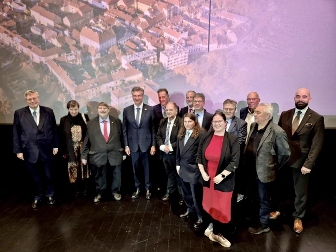 Sudionici međunarodne konferencije „Ujedinjeni za Europu mira“. ©️Njemačkp veleposlanstvo