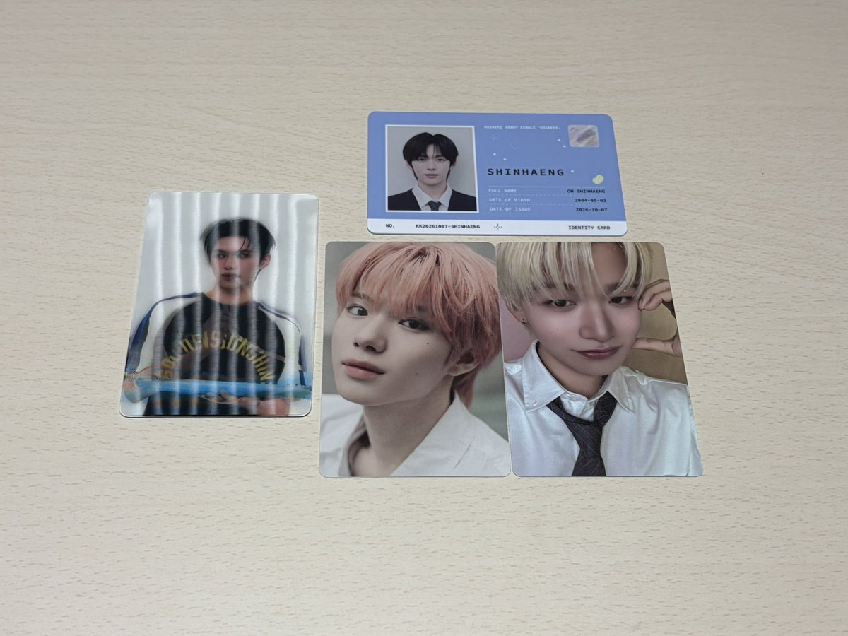 efhisp's tweet photo. KO1KEYZ 韓国盤 トレカ 交換

【譲】
PHOTO DIARY Ver.
杉山、シンヘン、矢田

KEYRING Ver.
安倍

【求】同種濱田

郵送での交換希望です。
お気軽にお声掛けください♩ https://t.co/N7pVjYekF9