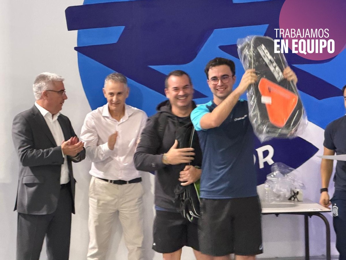 LegrandGroupES's tweet photo. ✨En Legrand, creemos que los mejores resultados se consiguen trabajando en equipo.💪
 
Esta semana hemos compartido una fantástica jornada de pádel junto a #Sonepar, encuentro que nos ha permitido reforzar una colaboración basada en confianza, compromiso y objetivos comunes. https://t.co/VivUfIPjmu
