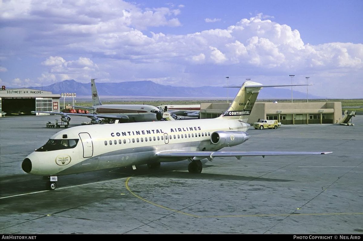 n194at's tweet photo. Continental Airlines
Douglas DC-9-14 N8961 Line #23
ABQ/KABQ Albuquerque Intl Sunport Airport
September 1966
Photo credit Neil Aird  
#AvGeek #Aviation #Airline #AvGeeks #Douglas #DC9 #ABQ #Albuquerque #ContinentalAirlines @flycontinental1 @MD80com @edelweiss330 🇺🇸 https://t.co/ff4n4wx7Ri