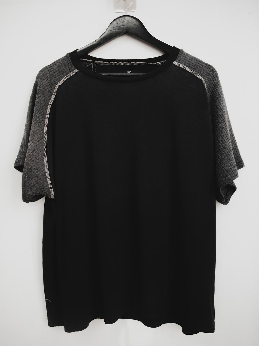 3CC0__'s tweet photo. statemachineonline Hybrid Tees made in LA (2026) https://t.co/pDAetVIPRb