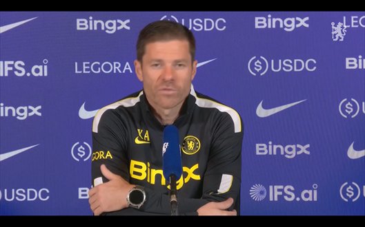 MobyChe's tweet photo. Xabi says he spoke to Tibo Cortuois and he said he saw some of himself in Penders. https://t.co/1MyIrLwGSk