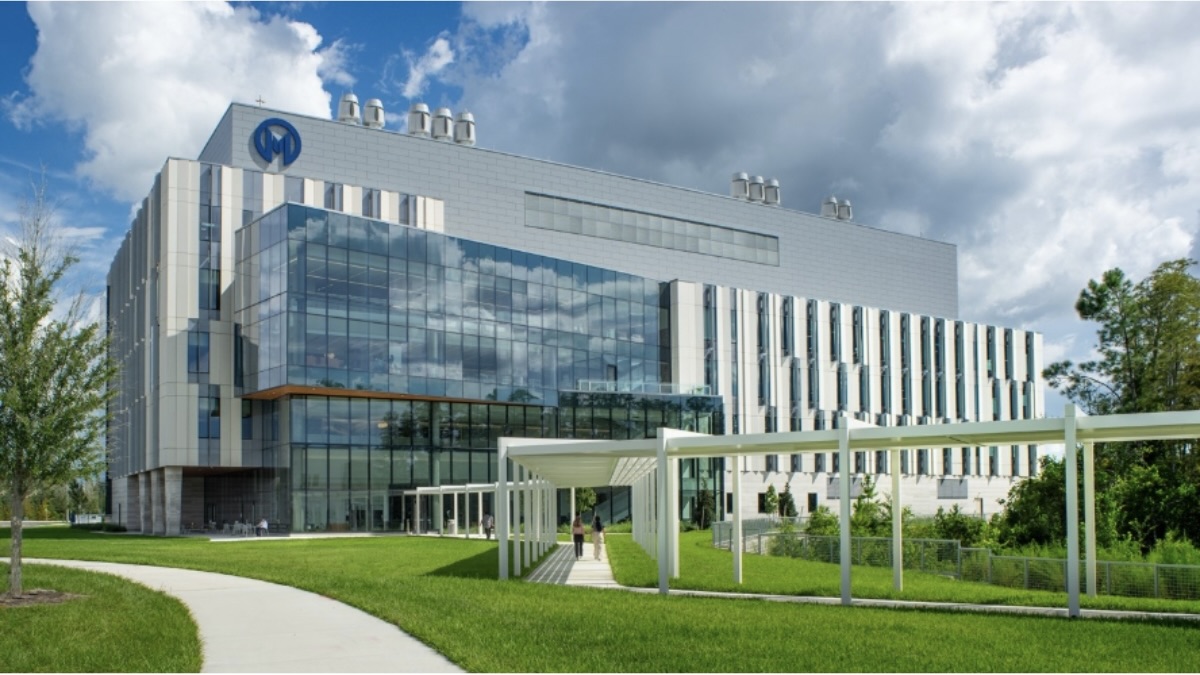 EmbarcCollectiv's tweet photo. 🔬 Congratulations to Moffitt Cancer Center and Speros on opening the Moffitt Discovery and Innovation Center!

We're proud that this new research hub will house the future Speros FORGE Startup Incubator, led by Embarc Collective. 🚀

🔗 Read more: https://t.co/E04XRdWtNg https://t.co/jsUNVTlLsW