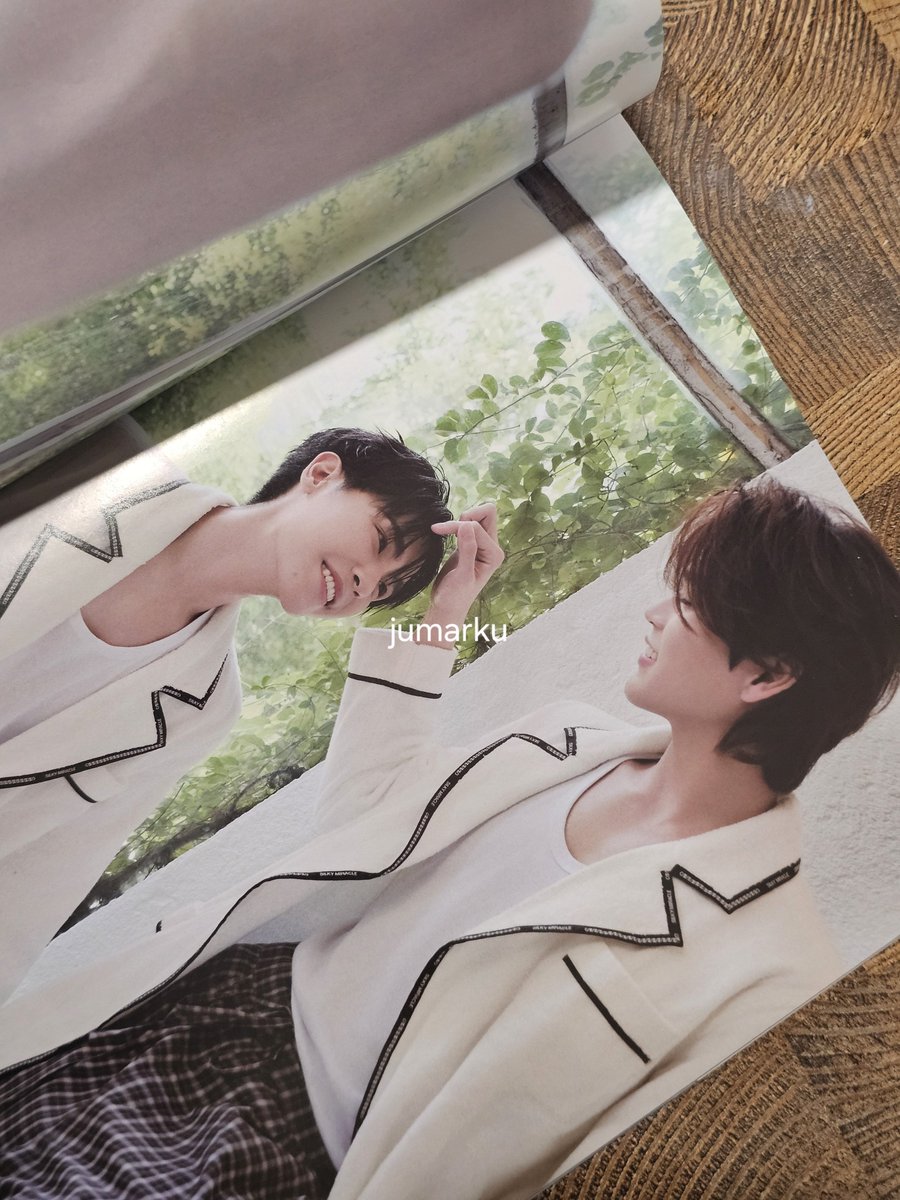 jumarku's tweet photo. ( help rt )
GIVEAWAY CITERPULSE X JUNIORMARK

Magazine B only
★ ina only, shipping from jaksel by co shpee 
★ rt + like + follow
★ end &amp; announce oct 30th

thank u!:> https://t.co/3PDCboEGZG