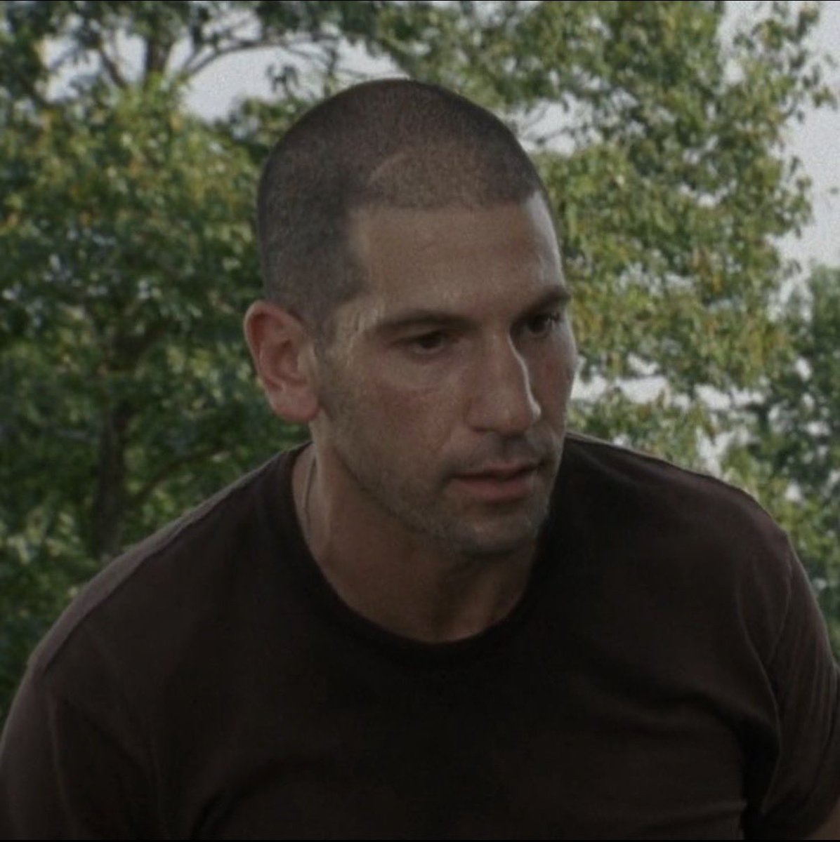heartz4negan's tweet photo. he’s so dadbf my stupid little brain can’t take it anymore https://t.co/afKwx3bOTj