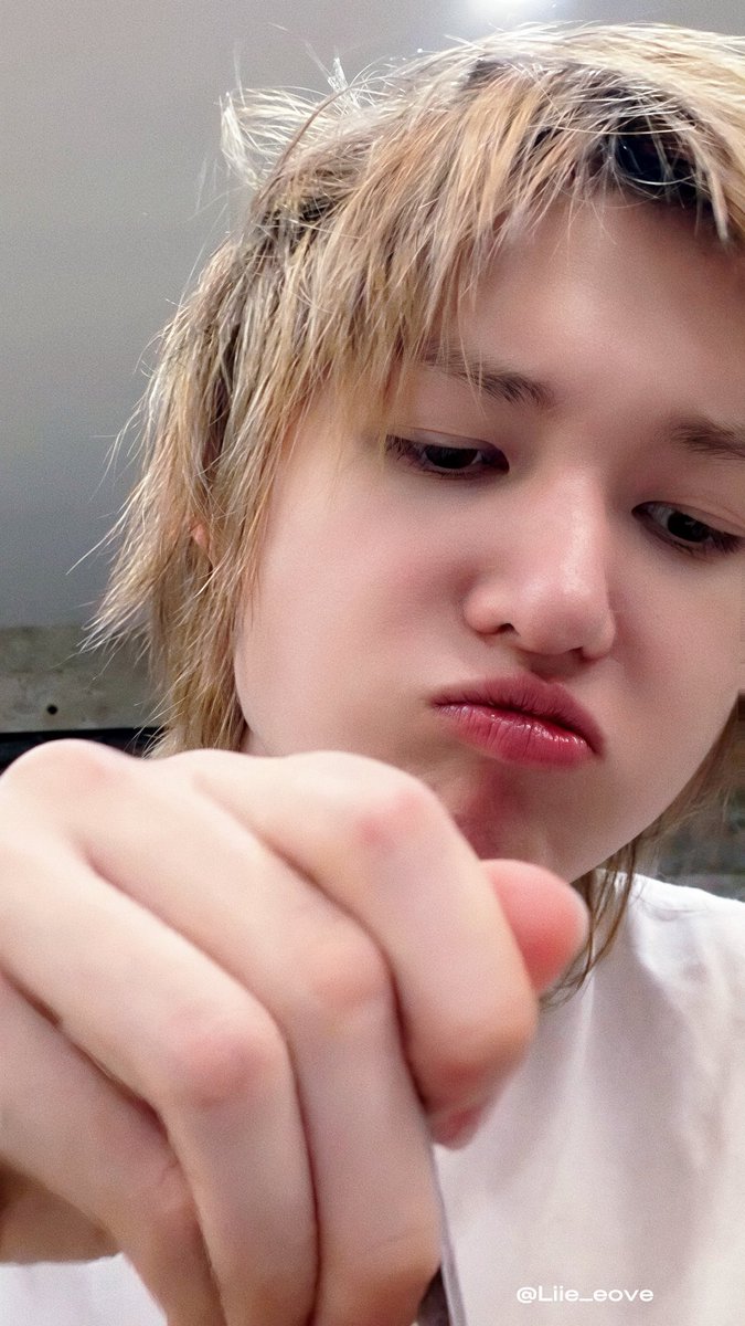 corbetis's tweet photo. who gave him permission to pout like that??? https://t.co/GI7D4Dd8e1