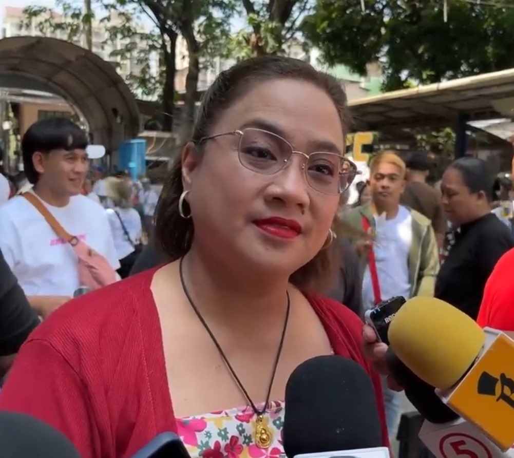 nanaluvvlies's tweet photo. tapos na daw yung snatch game ma?? HAHAHAHAHAHAHA https://t.co/4IriNcMt1l
