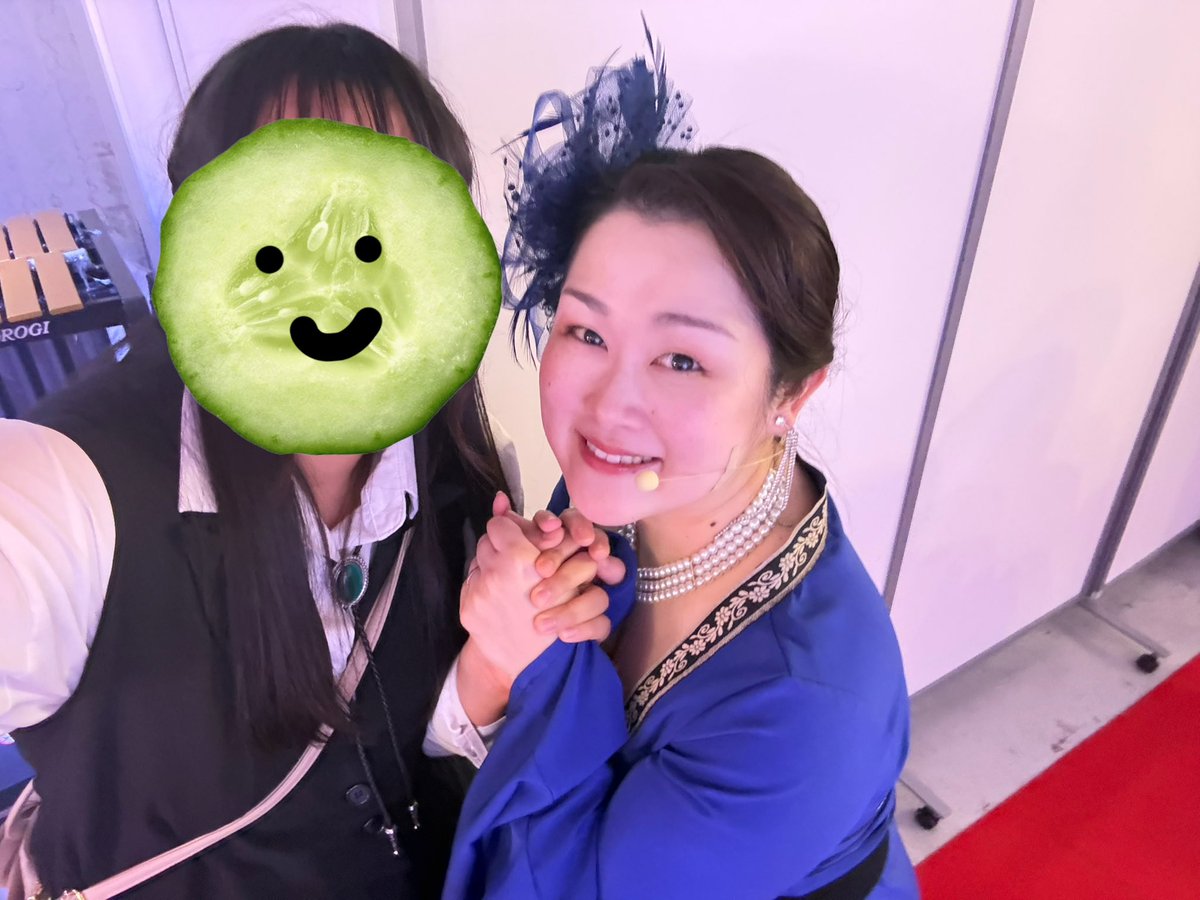 Aokun_im04's tweet photo. 取り急ぎ #エターナルループ でした！！！
お友達に連れてってもらったｴｹﾁｬﾝですが、本当に楽しかったしマチソワずーーっと泣いてた気がする笑 ww
一緒に撮ってくれた皆さんありがとうございました.ᐟ.ᐟ

「Bonvoyage.」

(写真はツリーに続きます) https://t.co/9b02HYOgHK