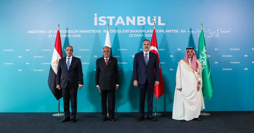 ntv's tweet photo. KRİZLER MASADA
Dışişleri bakanları, İstanbul'da bir araya geldi
 
https://t.co/0y9sOIrPFG
 
Foto: AA https://t.co/1f0VBKoxi1