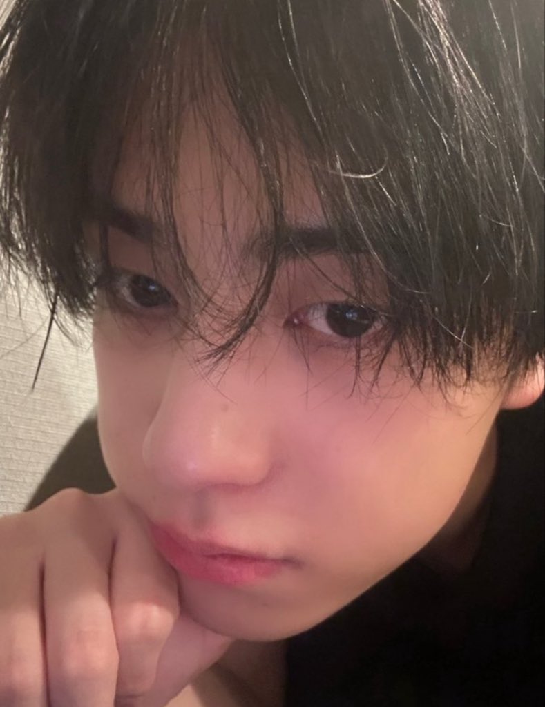 takyunhoe tweet picture
