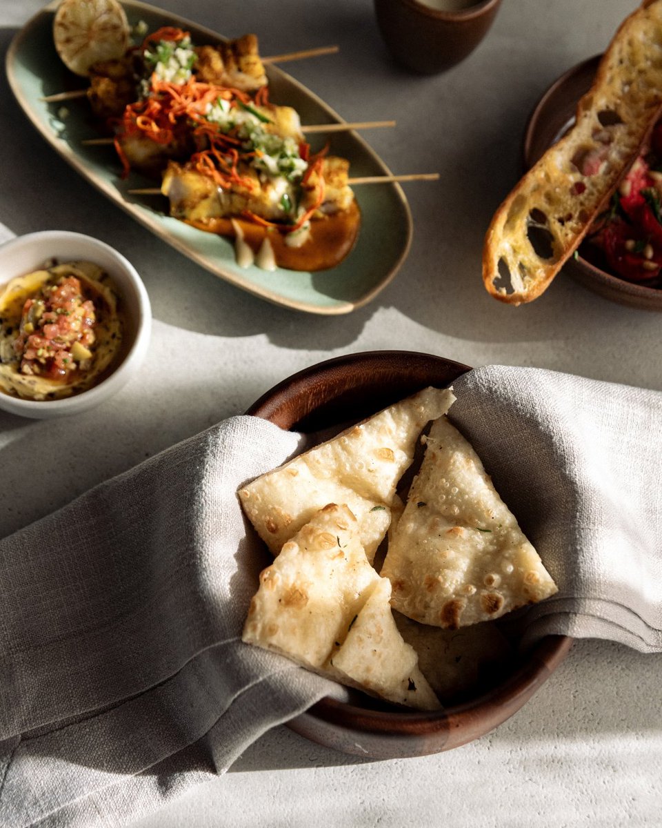 ThePresidentCT's tweet photo. A well-made drink. Something good to eat and a comfortable corner to settle into. Come for the conversation, stay for our new small plates menu and a nightcap.
#ThePreferredLife
#AtThePresident
#CapeTownsMostLovedHotel https://t.co/J1upqgVDvf