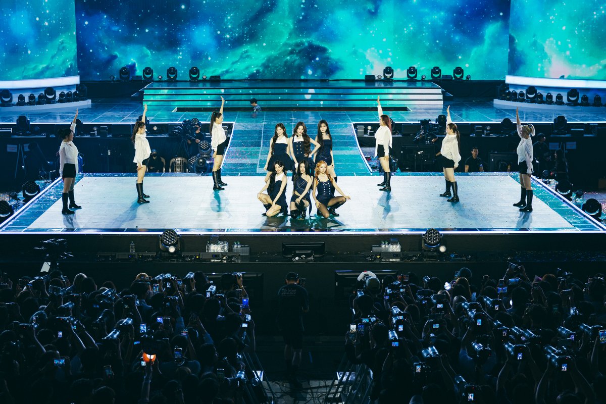 gf_eastern0116's tweet photo. 261023 @NOLfestival Instagram Update 

#NOLFESTIVAL_BEST_PHOTO DAY2 𝕂-ℙ𝕆ℙ 𝕊𝕋𝔸𝔾𝔼

One NOL FESTIVAL. Countless memories.
Our NOL Time, forever in our hearts ༺♥༻

https://t.co/zSZrct4QGh
#IVE #아이브 @IVEstarship https://t.co/yFbAHnwdpY