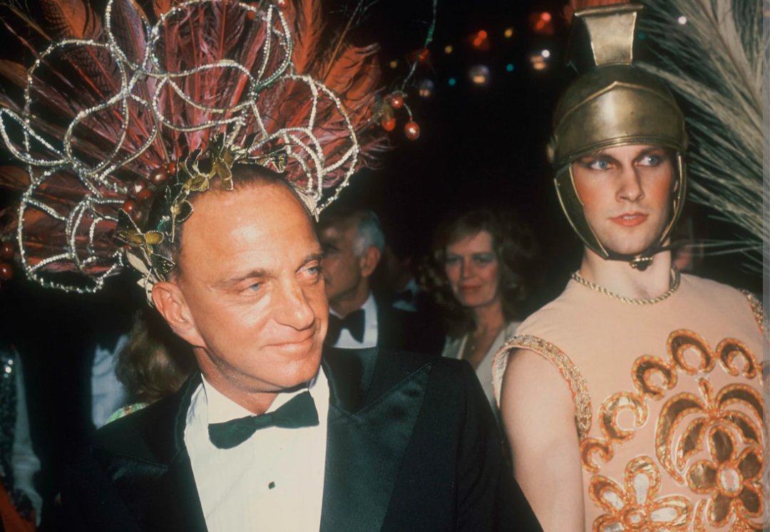 WhatTruthPod's tweet photo. Lest we forget .... Roy Cohn and his Spartan Twink Donny Trump 😆 https://t.co/qHEwwmIPrh