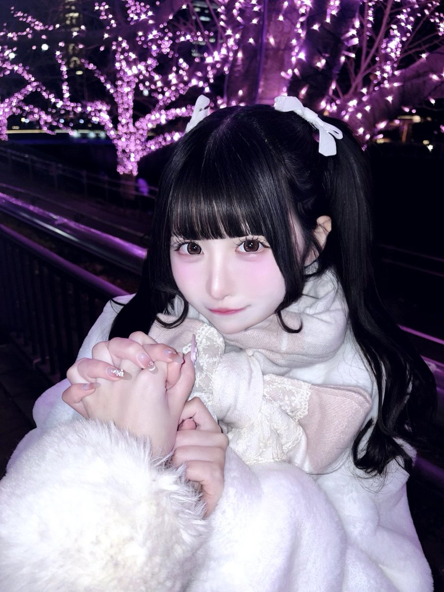 usqchuu's tweet photo. 今年の冬も白ピンクがいいな🎀 https://t.co/Bo5lMfnFL9