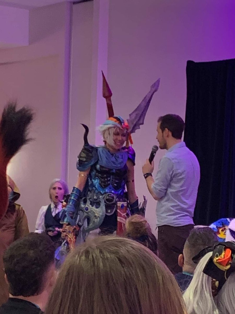 kirahishi's tweet photo. @KupoConEN is rolling around Vancouver again and I'm excited to pull Erenville out for Day 1💕💕
Uncertain about Day 2, but maybe a FFDD inspired Firion? 🤔 Won't have time to make the canon outfit
#ff2 #ffii #firion #フリオニール #finalfantasyii #firioncosplay #finalfantasy2 https://t.co/CyXvktw0Ku